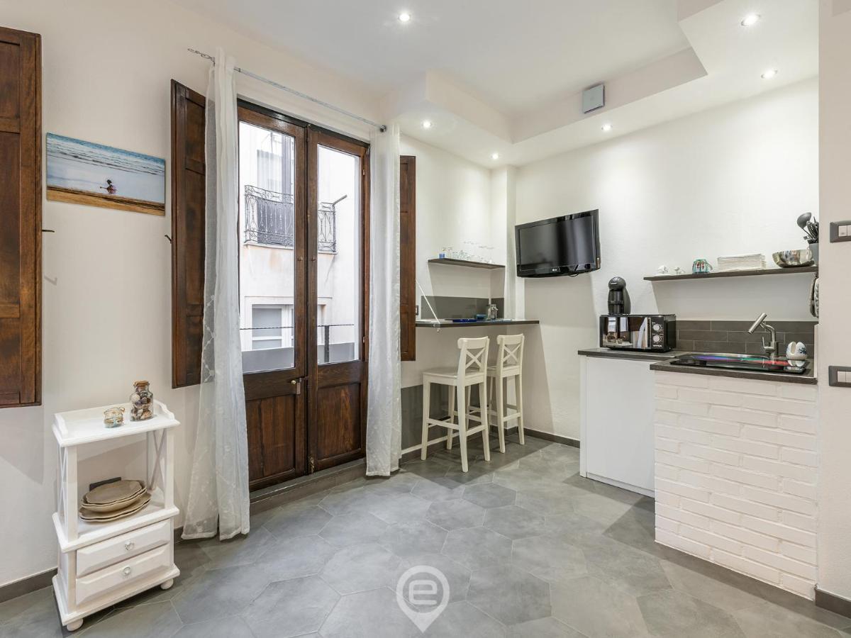 73 E 74 Apartment